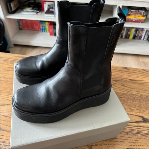 Vagabond Tara Black Chelsea Boots size 39 - Picture 5 of 10